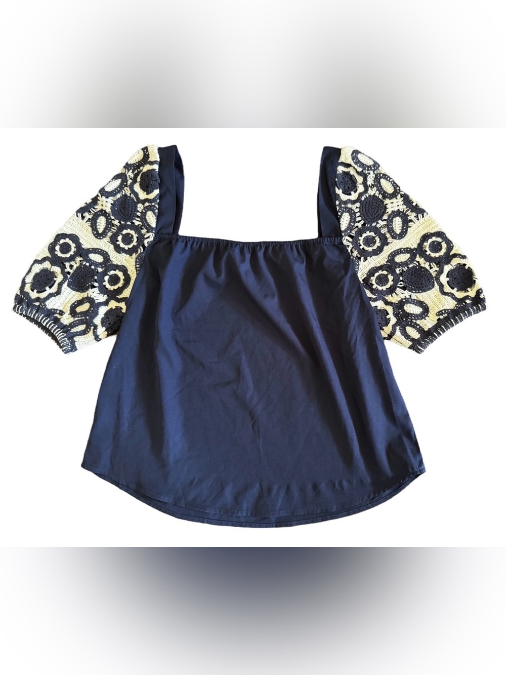 WEEK& sz L/XL Navy Blue Square Neck Puff Short Sleeve Blouse Crochet Lace